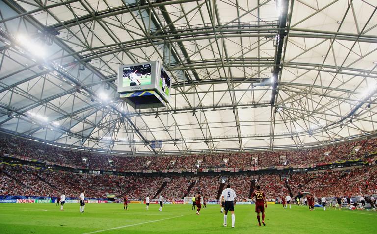 GELSENKIRCHEN, GERMANY - JULY 01: General view during the FIFA World Cup Germany 2006 Quarter-final match between England and Portugal played at the Stadium Gelsenkirchen on July 1, 2006 in Gelsenkirchen, Germany. (Photo by Alex Livesey/Getty Images)