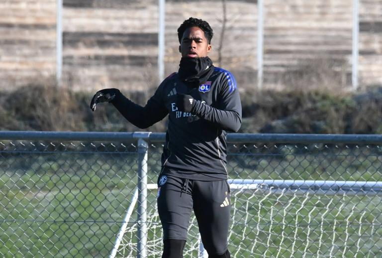 Brazilian new player of Lyon Endrick is pictured during a training session with OL at the training center of Lyon, on January 2, 2026. Endrick, nouveau joueur à l Olympique lyonnais, en prêt du Real Madrid. ENTRAINEMENT LYON LYON CENTRE D ENTRAINEMENT France GermanyxJapanxUKxFrancexBelgiumxOUT *** Brazilian new player of Lyon Endrick is pictured during a training session with OL at the training center of Lyon, on January 2, 2026 Endrick, new player at Olympique lyonnais, on loan from Real Madrid ENTRAINEMENT LYON LYON CENTRE DENTRAINEMENT France GermanyxJapanxUKxFrancexBelgiumxOUT PUBLICATIONxNOTxINxGERxFRAxBELxUKxJPN Copyright: xALLILIxMOURAD/PRESSExSPORTSx