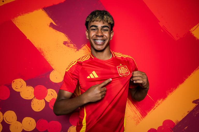 DONAUESCHINGEN, GERMANY - JUNE 10: Lamine Yamal of Spain poses for a portrait during the Spain Portrait session ahead of the UEFA EURO 2024 Germany on June 10, 2024 in Donaueschingen, Germany. (Photo by Alexander Scheuber - UEFA/UEFA via Getty Images)